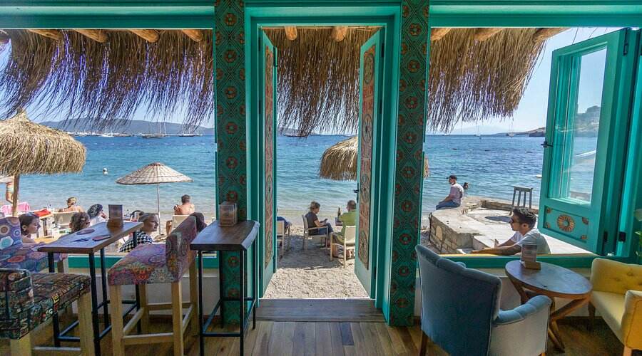 Yula Bodrum Barlar Sokağı