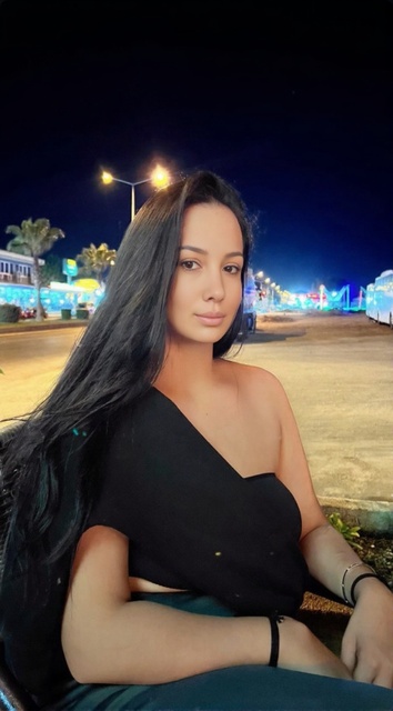 Zara adlı üyenin profil fotoğrafı