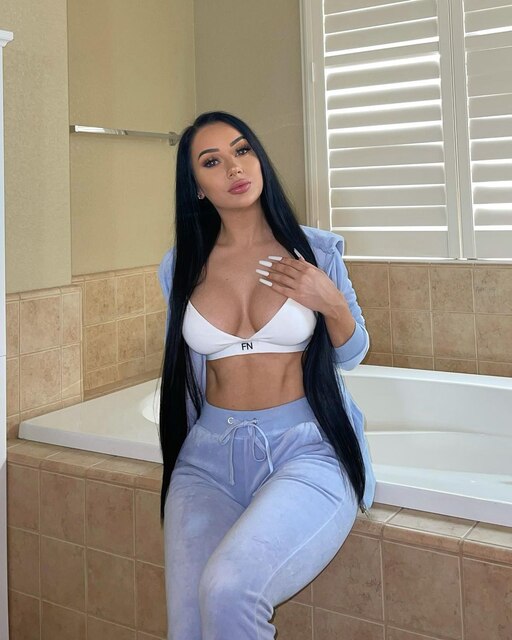 Linda adlı üyenin profil fotoğrafı